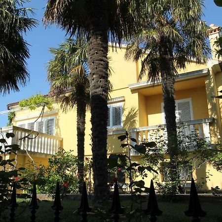 Vila Rojana โวดีเซ ภายนอก รูปภาพ