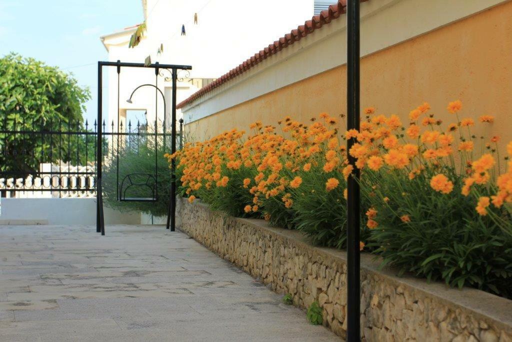 Vila Rojana โวดีเซ ภายนอก รูปภาพ